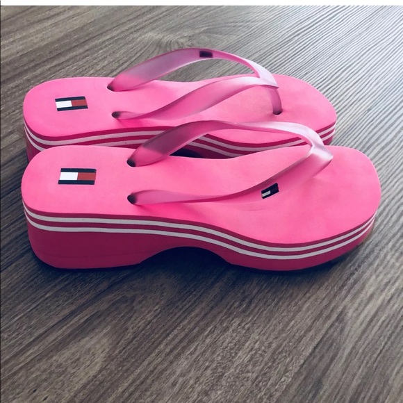 tommy hilfiger wedge flip flops
